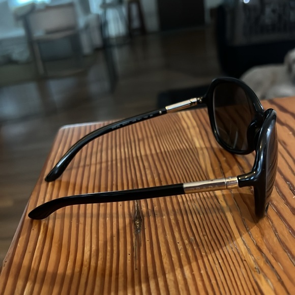Prada Black Sunglasses SPR 25L without case shades - Picture 4 of 7